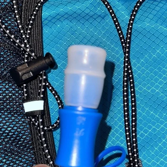 MIRACOL Hydration Backpack with 2L Water Bladder Insulated Water Pack for Hiking